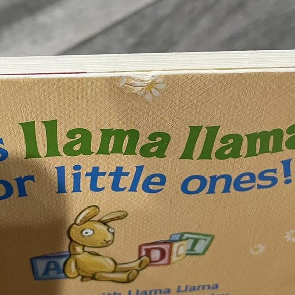 Llama Llama Wakey-Wake By Anna Dewdney - Picture 2 of 4